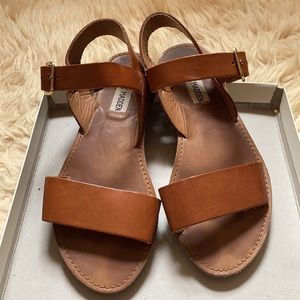 Steven Madden Beverlyy Leather Sandals